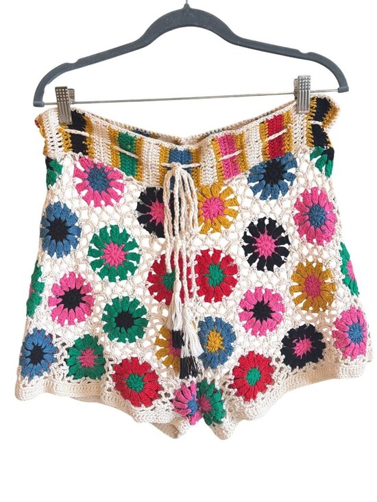 FARM Rio Pants - Farm Rio Women Multi Circles Crochet Lined Shorts Large